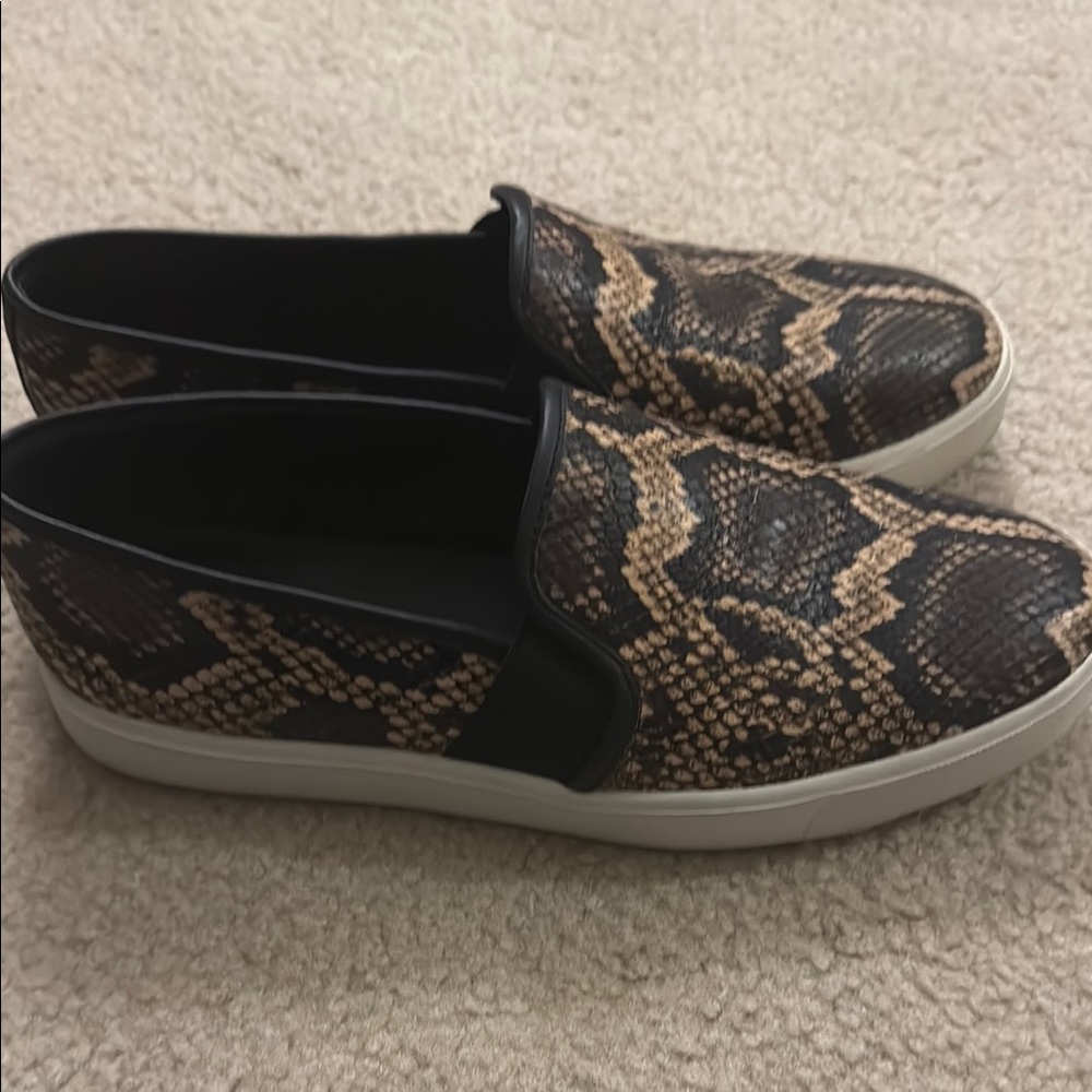 Vince Blair women’s  Snake Print Slip-On Flats